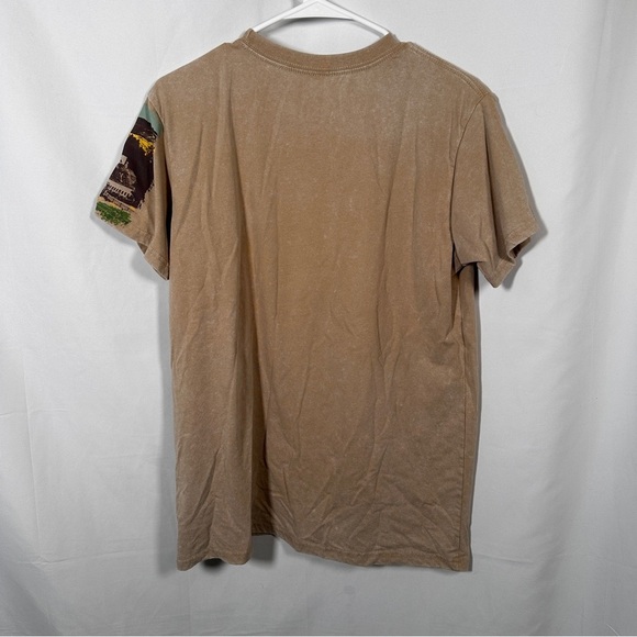 🌵 Yellowstone “Dutton Ranch” Graphic Tee, Vintage Wash (M) Sand/Tan, Western - Picture 6 of 11